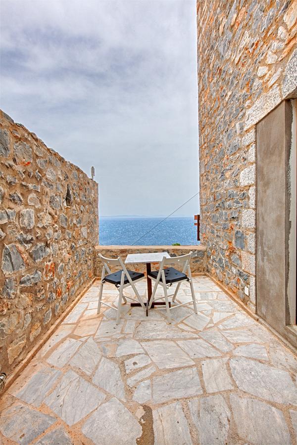 Aegila Boutique Hotel Exo Nimfion Exterior foto